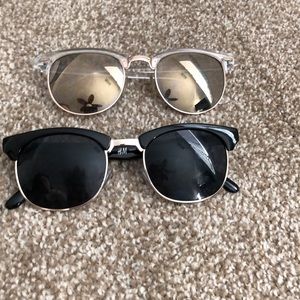 2 pairs of hm sun glasses